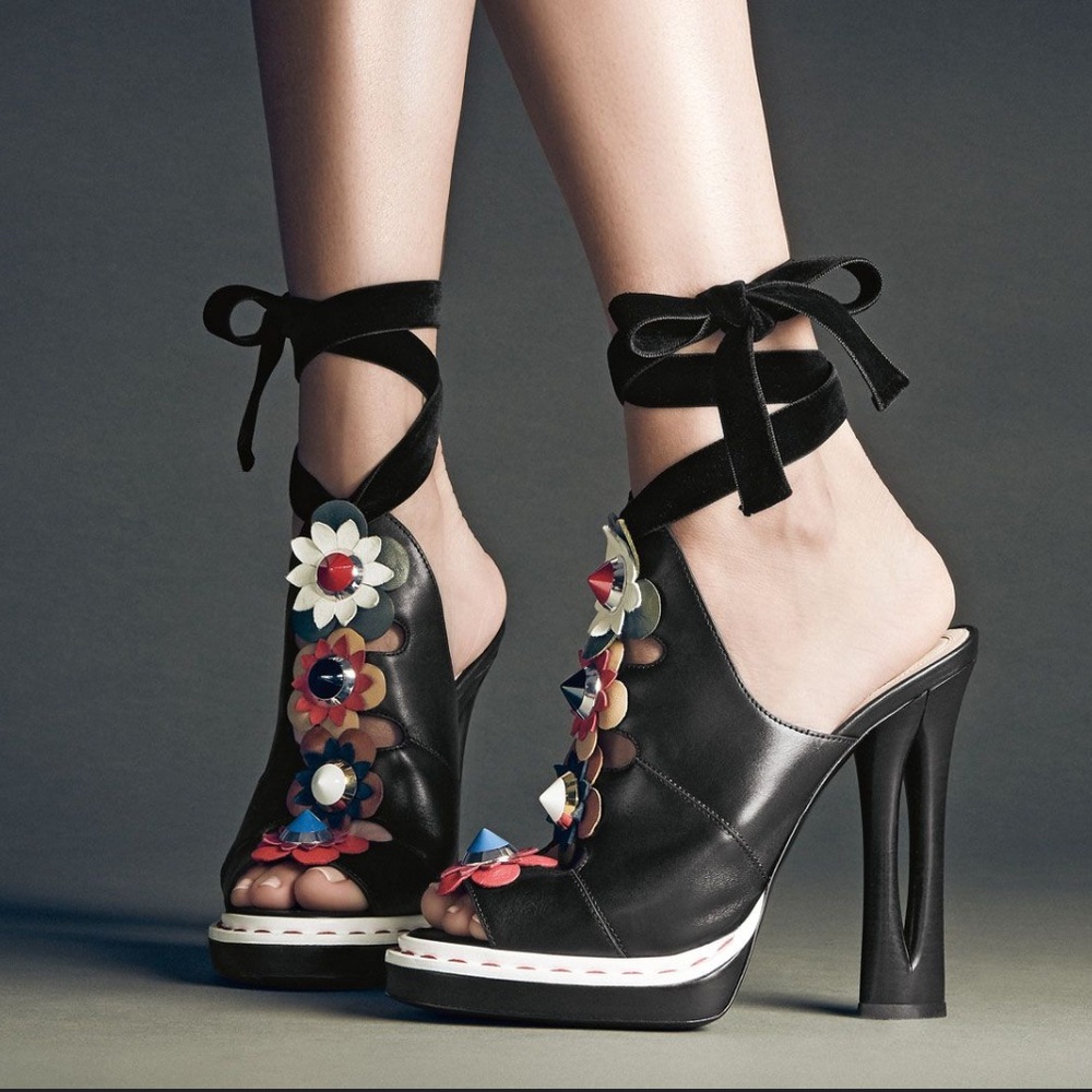 FENDI FLOWERLAND PLATFORM LEATHER SANDALS New without tags Retail $1200 - Picture 2 of 7